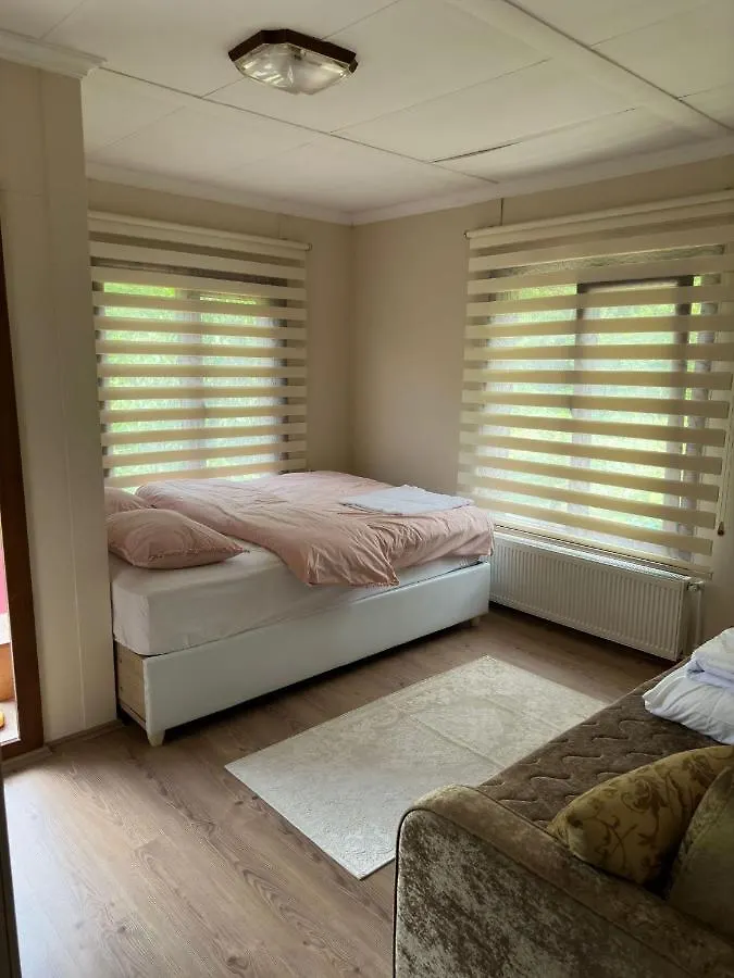 Family Villa 트라존